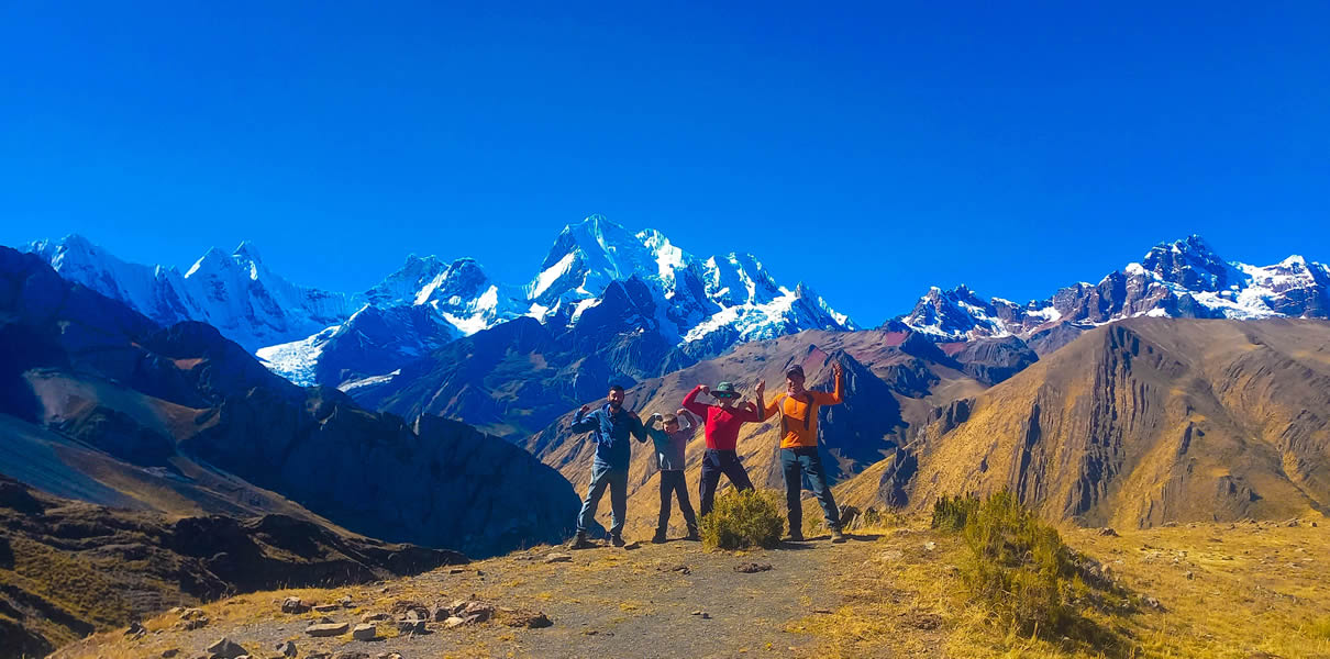 trekking-huayhuash-trapecio-6dias 1