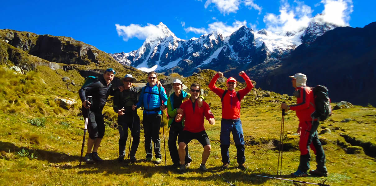trekking-llanganuco-santa-cruz 3