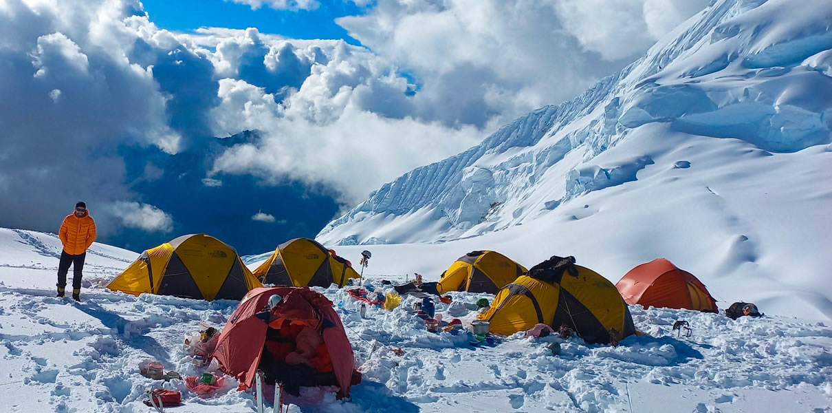 trekking-santa-cruz-alpamayo-vaqueria 1