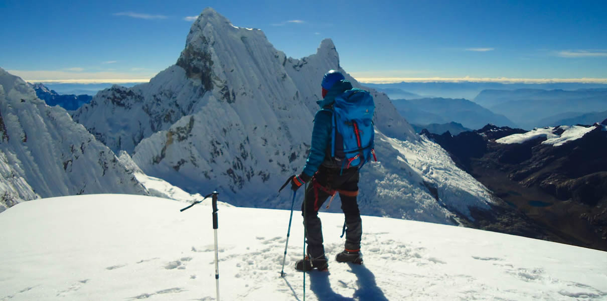 trekking-santa-cruz-llanganuco-climbing-pisco 1