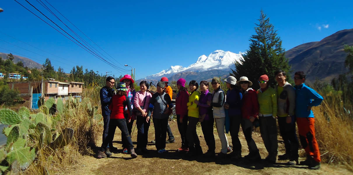 trekking-santa-cruz-llanganuco-climbing-pisco 4